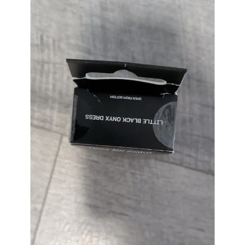 OPI On Point Instant Press-On Mani - Little Black Onyx Dress (Black)
